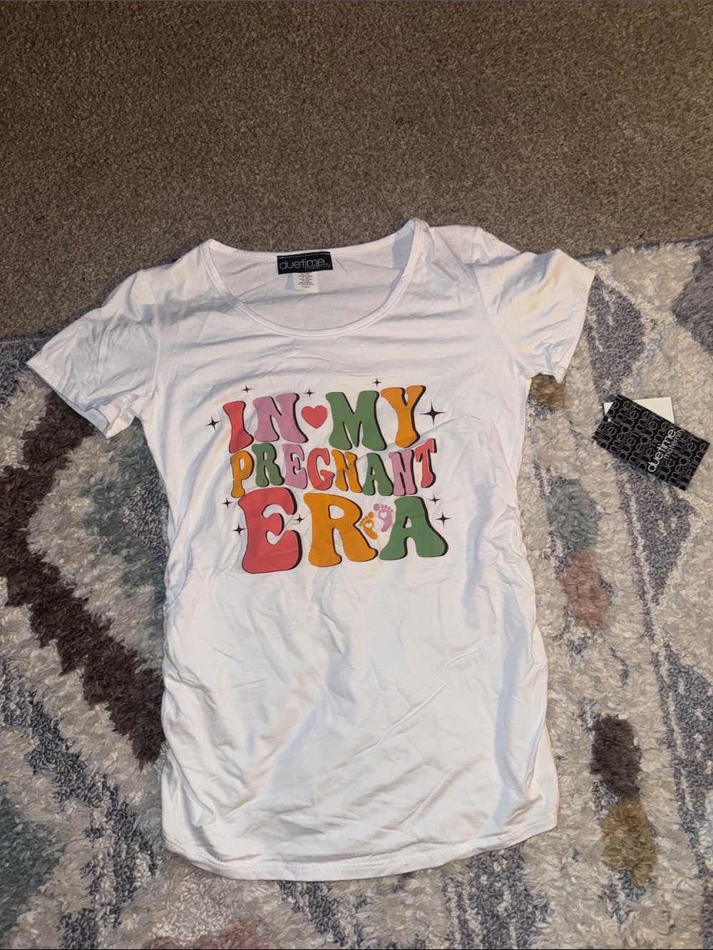 Due Time In My Pregnant Era' Graphic Tee